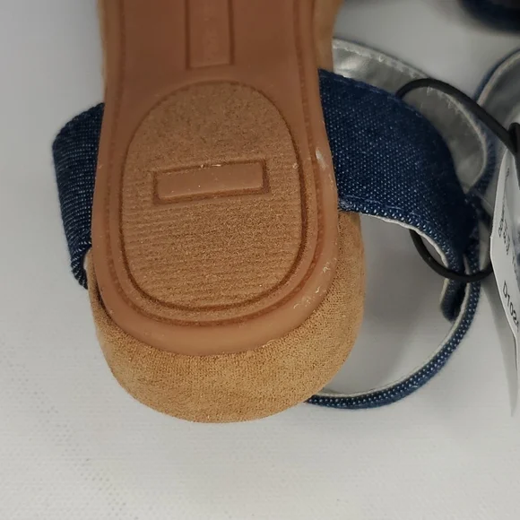 Brand new Nine West Girls Glittery sandals - Picture 5 of 11